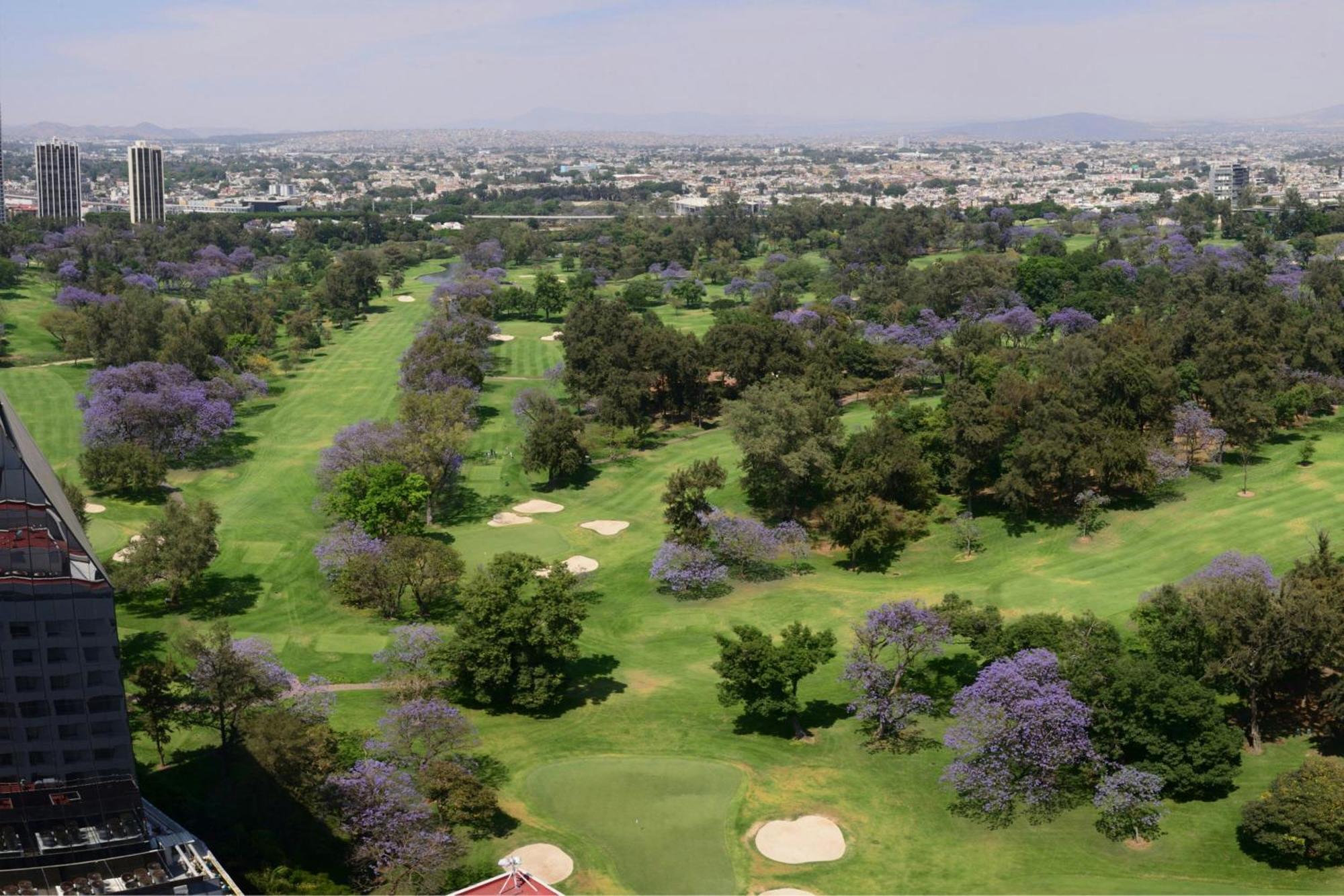 Hotel Guadalajara Country Club By Hnf Exterior photo